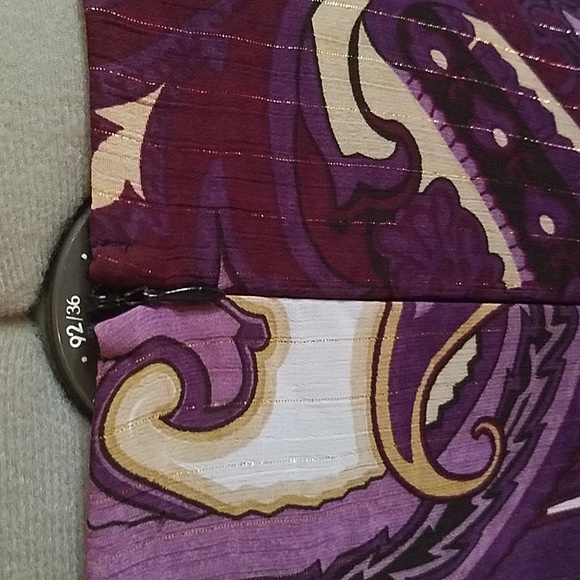 Roulette Empire Style Gown - Picture 4 of 9